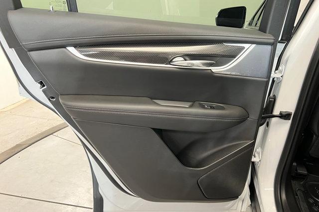 used 2023 Cadillac XT6 car, priced at $44,406