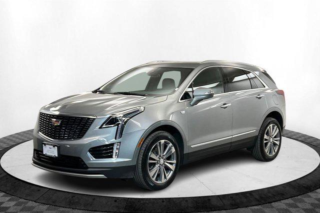 used 2025 Cadillac XT5 car, priced at $43,078