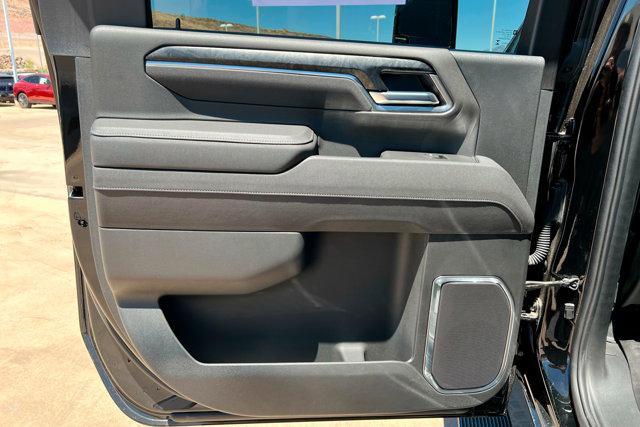 new 2025 Chevrolet Silverado 2500 car, priced at $102,162
