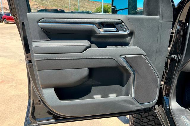 new 2025 Chevrolet Silverado 2500 car, priced at $102,162