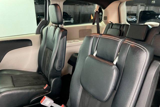 used 2020 Dodge Grand Caravan car, priced at $15,209