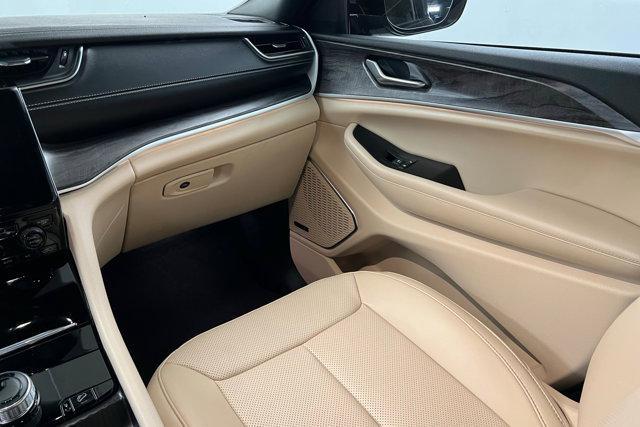 used 2024 Jeep Grand Cherokee 4xe car, priced at $36,123