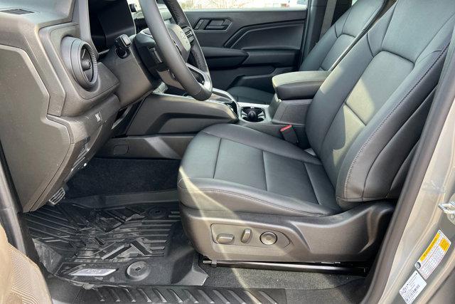 new 2025 Chevrolet Colorado car, priced at $50,665