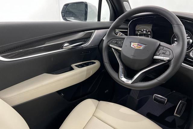 new 2025 Cadillac XT6 car, priced at $68,065