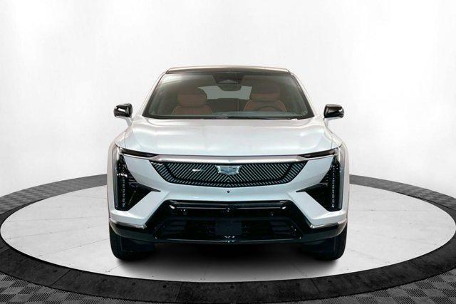 new 2025 Cadillac OPTIQ car, priced at $59,290