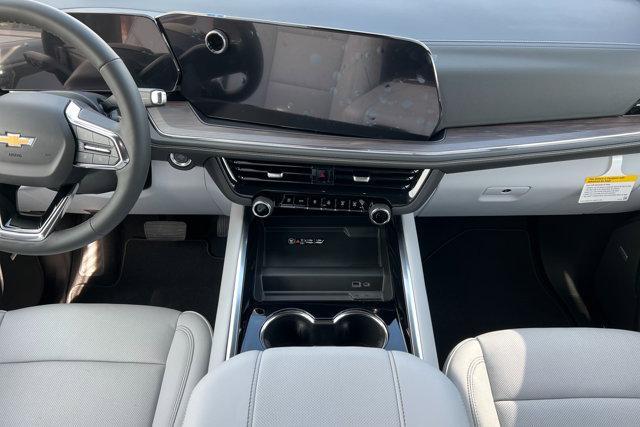 new 2025 Chevrolet Suburban car, priced at $82,090