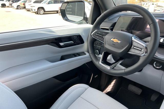 new 2025 Chevrolet Suburban car, priced at $82,090