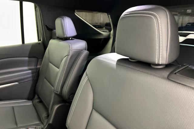 new 2025 Chevrolet Traverse car, priced at $51,225