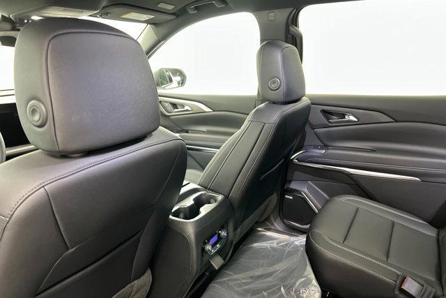 new 2025 Chevrolet Traverse car, priced at $51,225