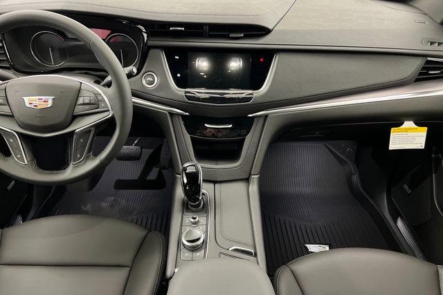 new 2025 Cadillac XT5 car, priced at $47,325