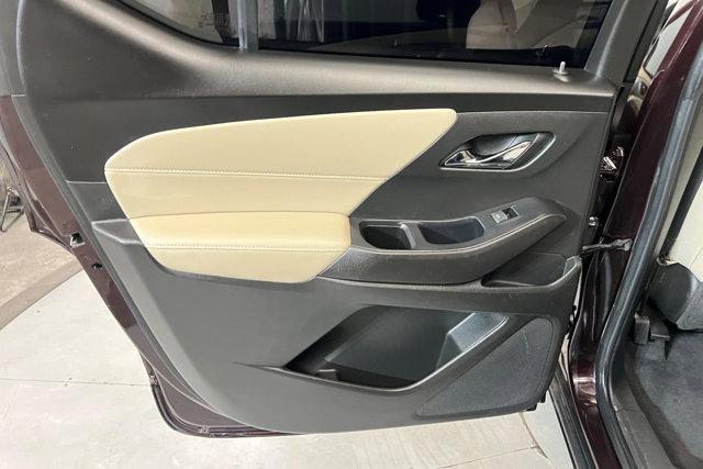 used 2022 Chevrolet Traverse car, priced at $29,115