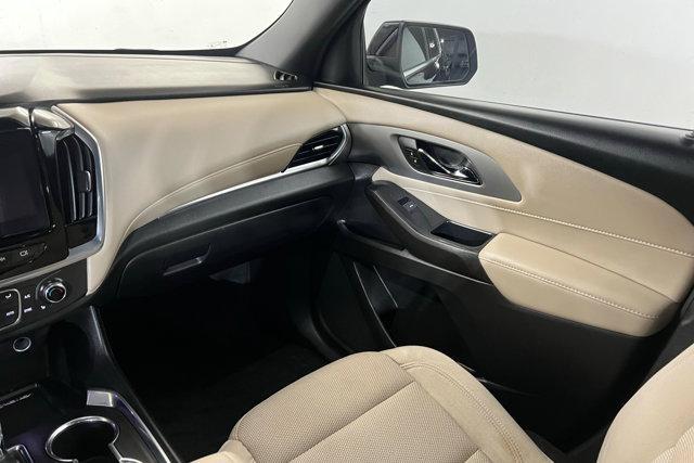 used 2022 Chevrolet Traverse car, priced at $29,115
