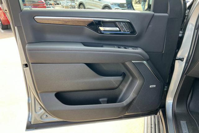 new 2026 Chevrolet Suburban car, priced at $94,270