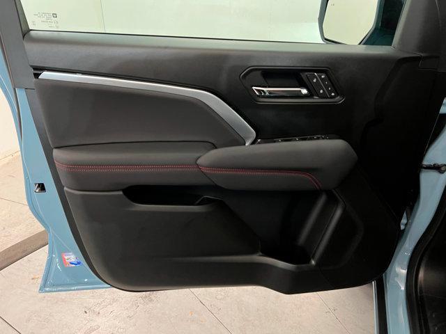 new 2025 Chevrolet Colorado car, priced at $50,780