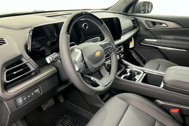 new 2025 Chevrolet Traverse car, priced at $50,230