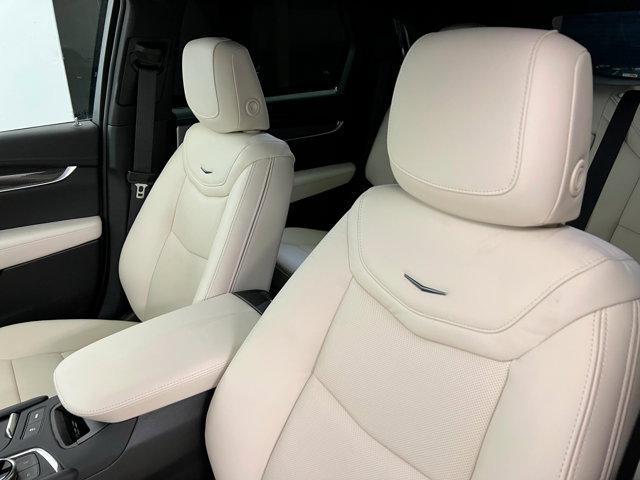 new 2025 Cadillac XT5 car, priced at $65,035