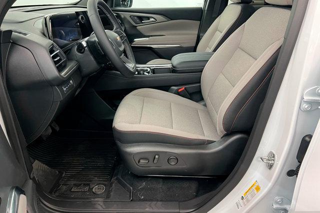 new 2025 Chevrolet Traverse car, priced at $45,295