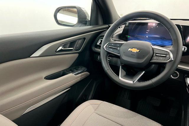 new 2025 Chevrolet Traverse car, priced at $45,295