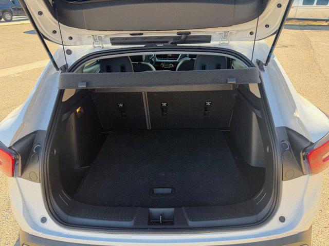 used 2025 Chevrolet Trax car, priced at $24,724