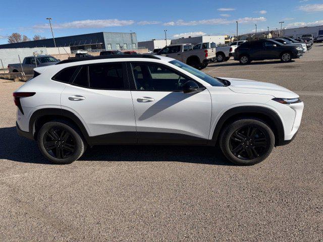 used 2025 Chevrolet Trax car, priced at $24,724