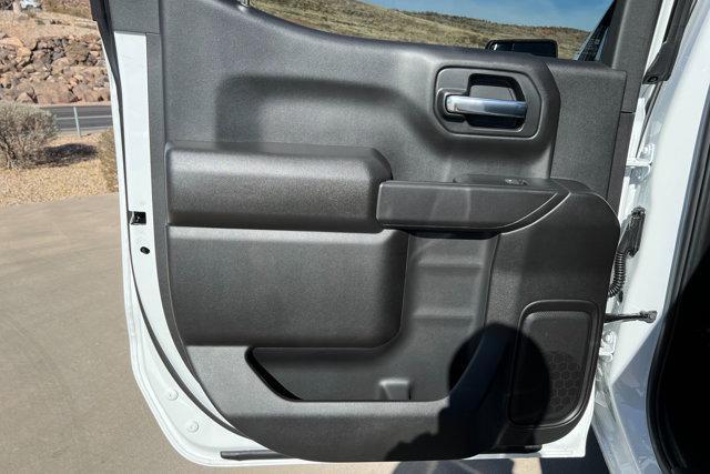 new 2025 Chevrolet Silverado 1500 car, priced at $50,995