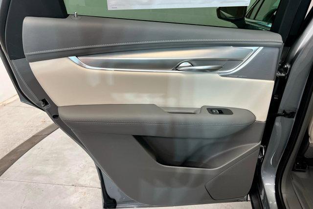 new 2025 Cadillac XT5 car, priced at $59,260