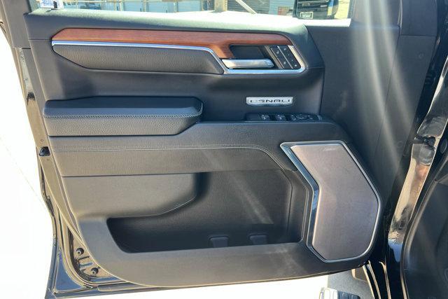 used 2022 GMC Sierra 1500 car, priced at $54,370