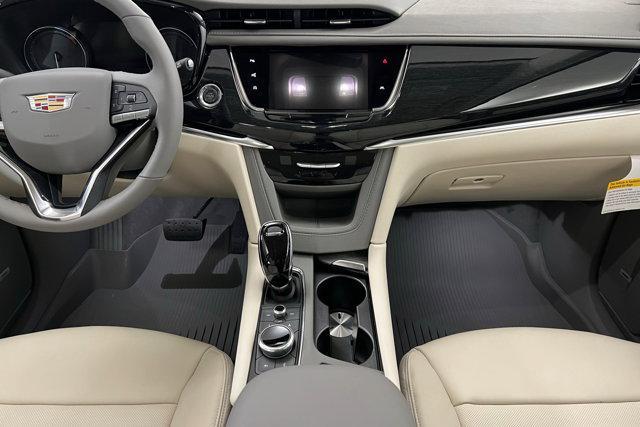 new 2025 Cadillac XT6 car, priced at $65,690