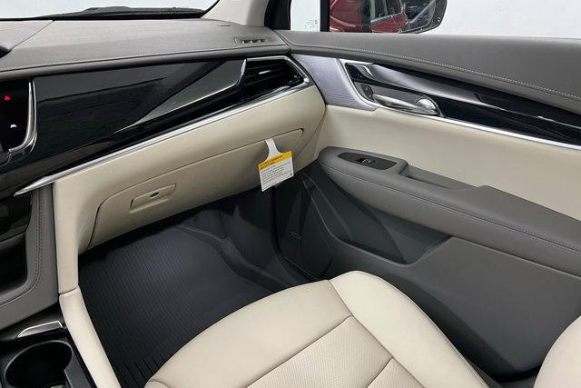 new 2025 Cadillac XT6 car, priced at $65,690