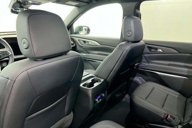 new 2025 Chevrolet Traverse car, priced at $46,310