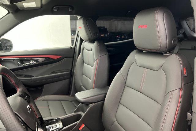 new 2025 Chevrolet TrailBlazer car, priced at $33,120