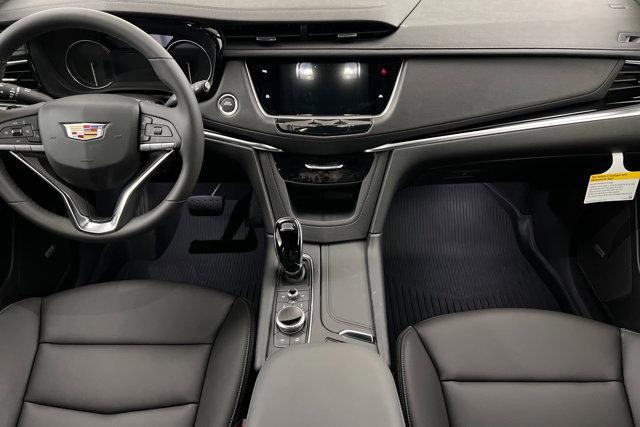 new 2025 Cadillac XT6 car, priced at $54,265