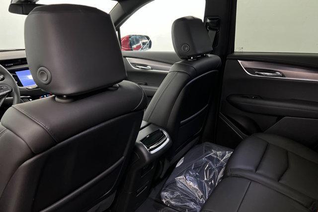 new 2025 Cadillac XT6 car, priced at $54,265