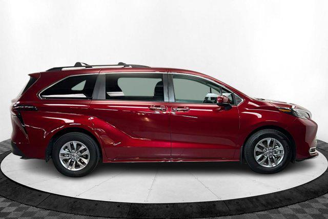 used 2023 Toyota Sienna car, priced at $39,738