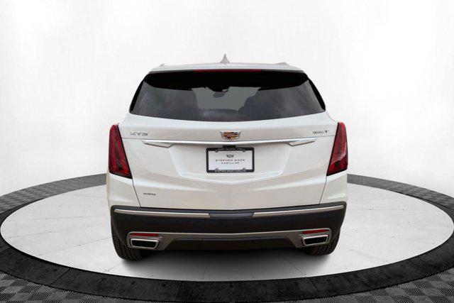 new 2025 Cadillac XT5 car, priced at $59,185