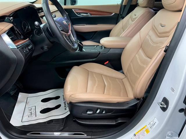 used 2019 Cadillac XT5 car, priced at $33,096