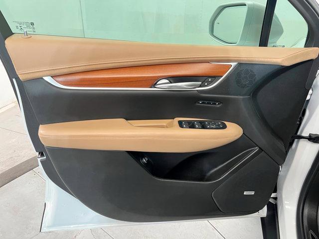 used 2019 Cadillac XT5 car, priced at $33,096