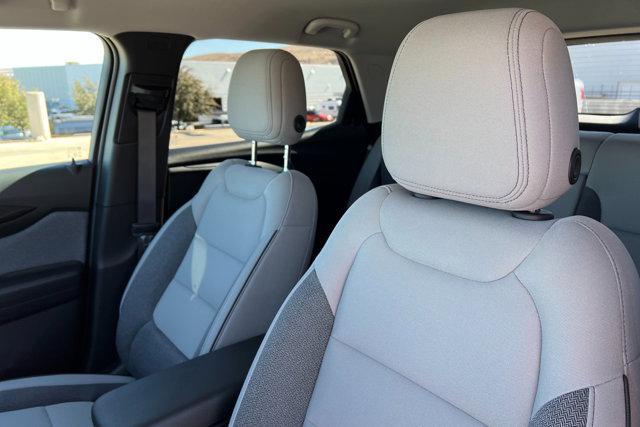 new 2025 Chevrolet TrailBlazer car, priced at $28,725