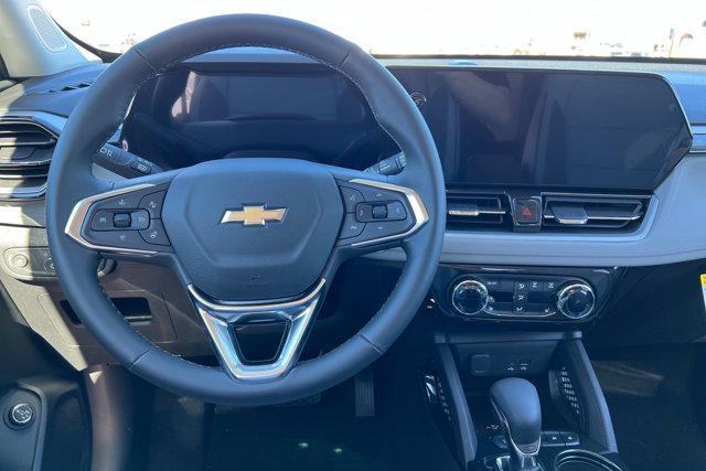 new 2025 Chevrolet TrailBlazer car, priced at $28,725