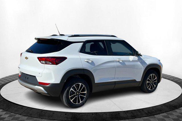 new 2025 Chevrolet TrailBlazer car, priced at $28,725