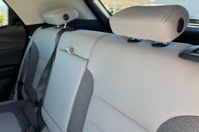 new 2025 Chevrolet TrailBlazer car, priced at $28,725