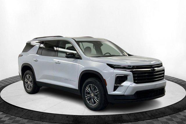 new 2026 Chevrolet Traverse car, priced at $52,570