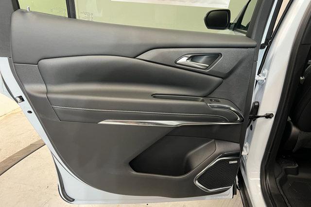 new 2026 Chevrolet Traverse car, priced at $52,570