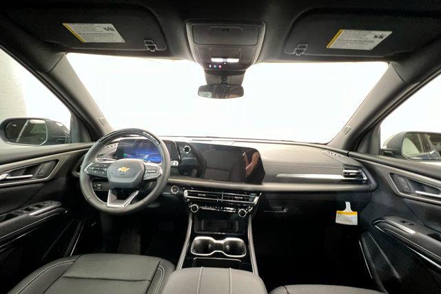 new 2025 Chevrolet Traverse car, priced at $50,230