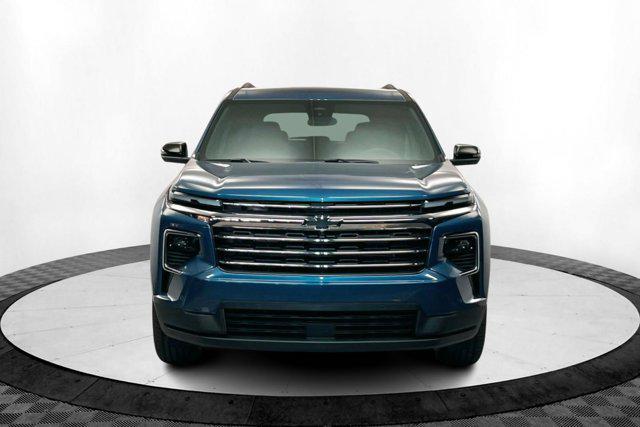 new 2025 Chevrolet Traverse car, priced at $50,230