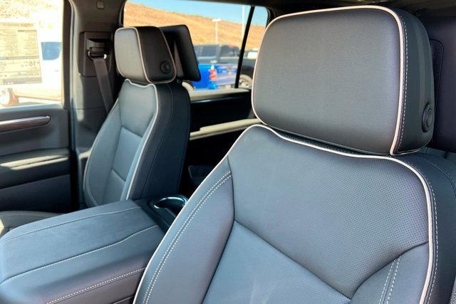 new 2025 Chevrolet Suburban car, priced at $89,400