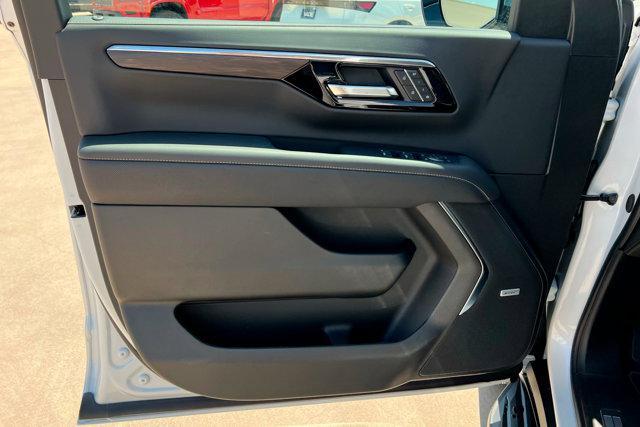 new 2025 Chevrolet Suburban car, priced at $82,790