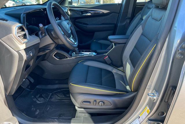 new 2025 Chevrolet TrailBlazer car, priced at $33,430