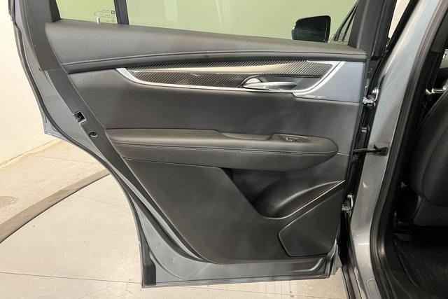 used 2024 Cadillac XT6 car, priced at $52,037