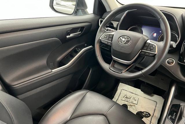 used 2024 Toyota Highlander Hybrid car, priced at $43,710